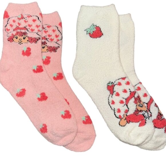COPY - STRAWBERRY SHORTCAKE Ladies 2 Pair Of Fuzzy Plush Socks - Picture 1 of 5